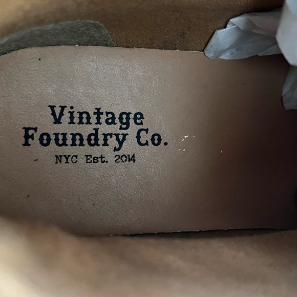 Vintage Foundry Co. Parker Oxford leather Boots black 8
NEW main image 6